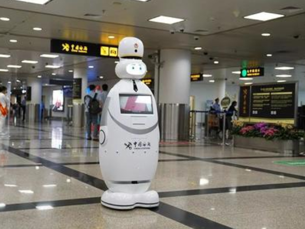 自助排队机 何时能走上智能机器人服务智能效果图